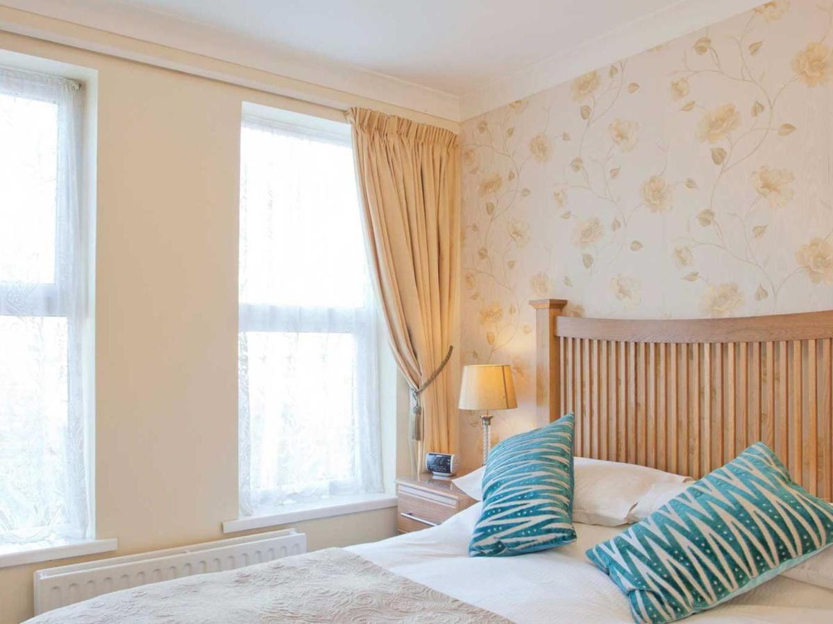 Amberlea Guest House Swanage Dış mekan fotoğraf